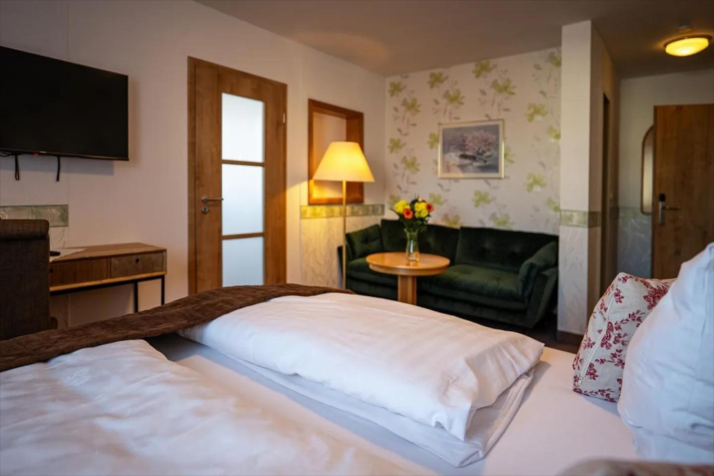 Familien-Hotel Am Traenkbachtal Фрауенвальд Екстер'єр фото