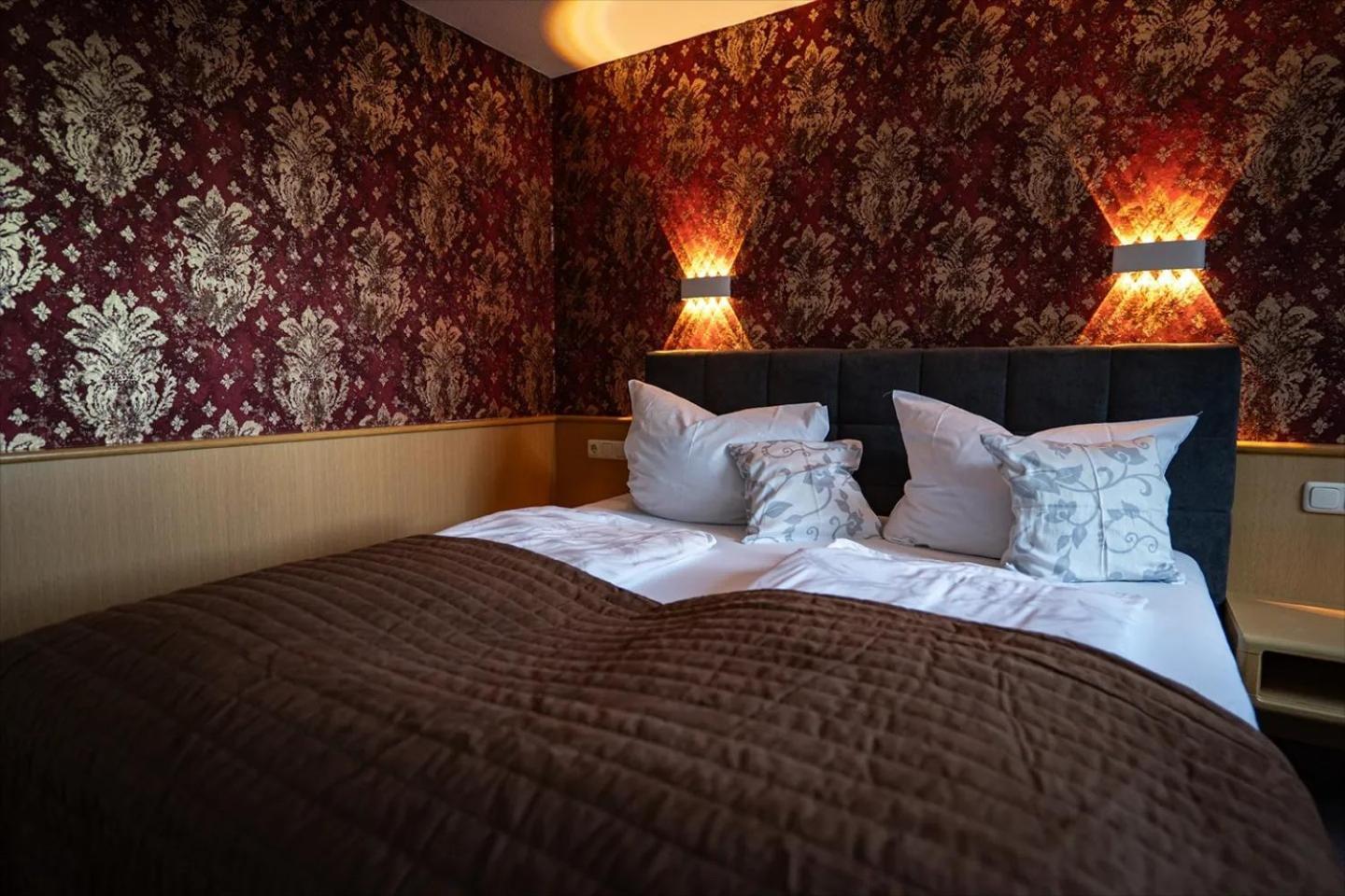 Familien-Hotel Am Traenkbachtal Фрауенвальд Екстер'єр фото