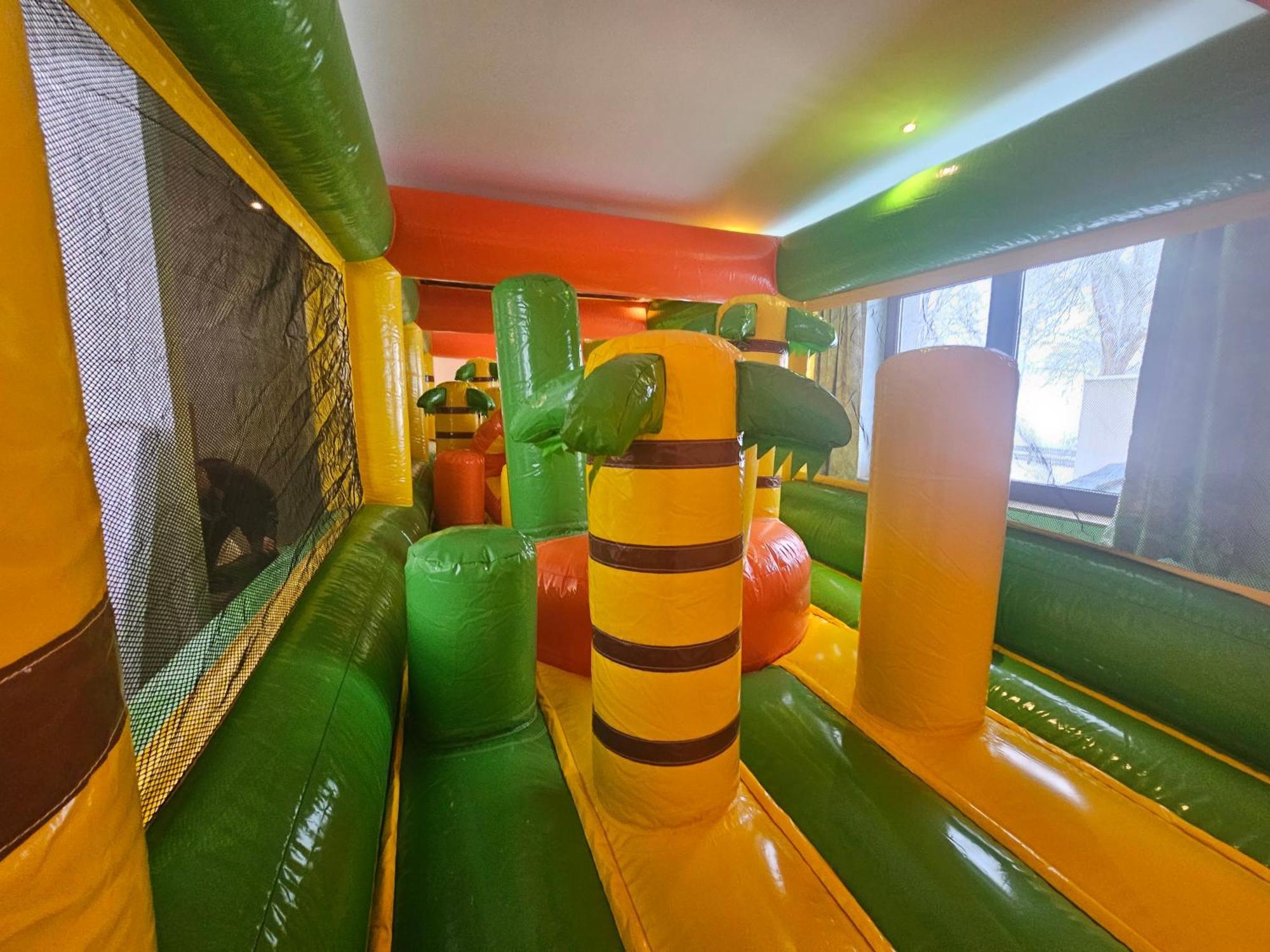 Familien-Hotel Am Traenkbachtal Фрауенвальд Екстер'єр фото